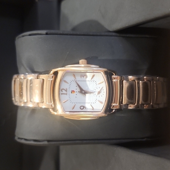 LADIES LUXURY ROSE GOLD TARGA WATCH - Picture 2 of 5
